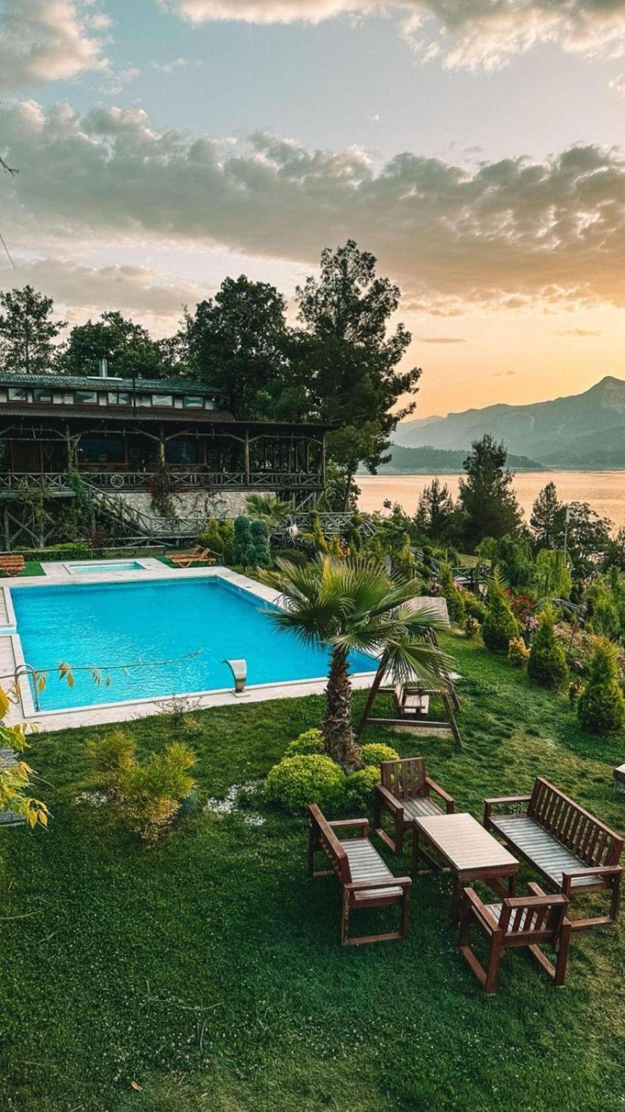 Botanik Goel Evleri Hotel Bucak Ngoại thất bức ảnh