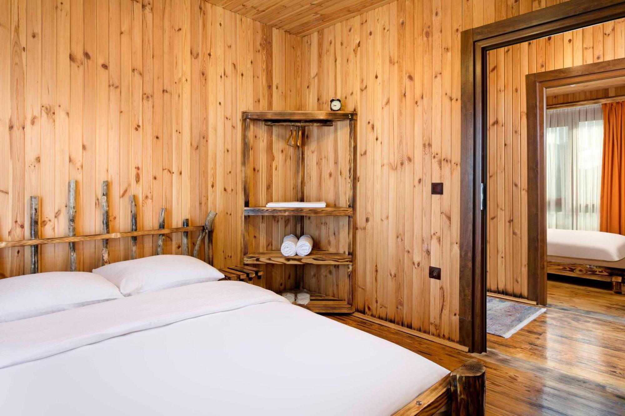 Botanik Goel Evleri Hotel Bucak Ngoại thất bức ảnh