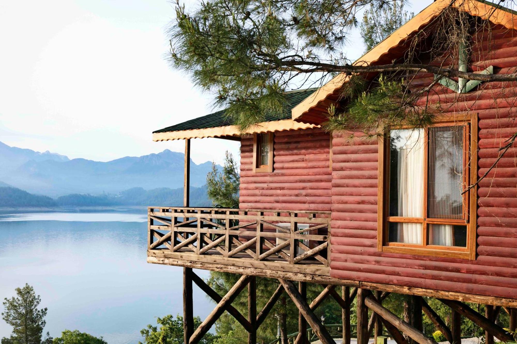 Botanik Goel Evleri Hotel Bucak Ngoại thất bức ảnh