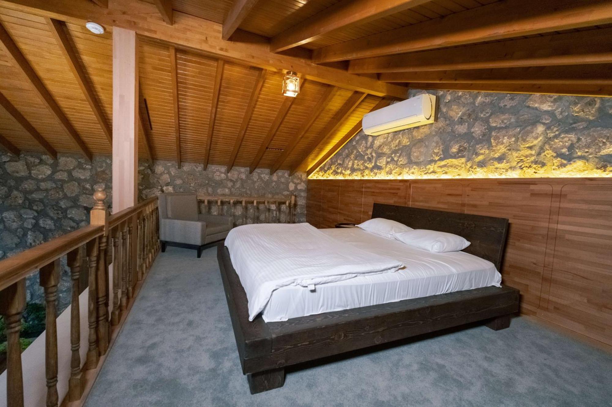Botanik Goel Evleri Hotel Bucak Ngoại thất bức ảnh